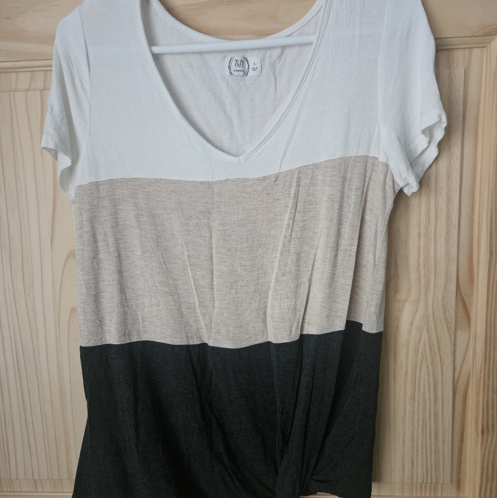 Maurice's womens top